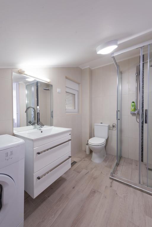 Villa Sandy Apartments Tivat Exterior photo